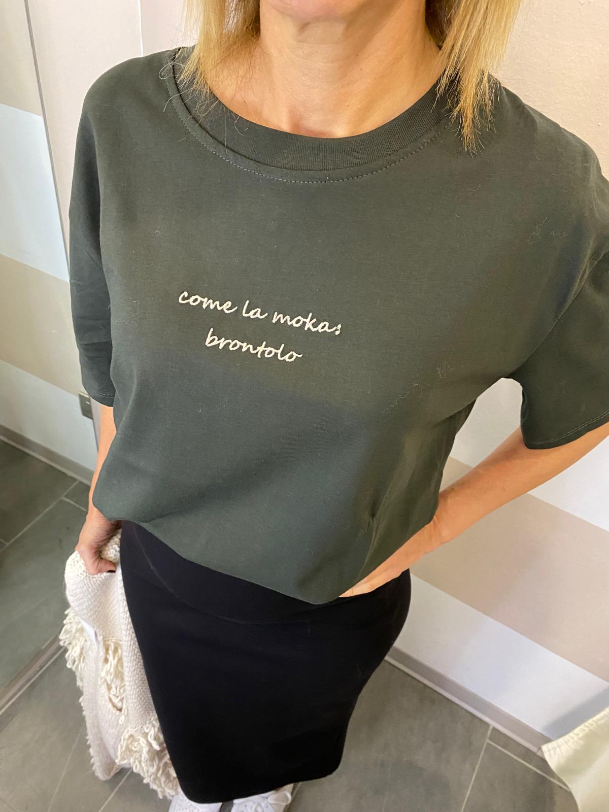 T-shirt con ricamo Youdecide