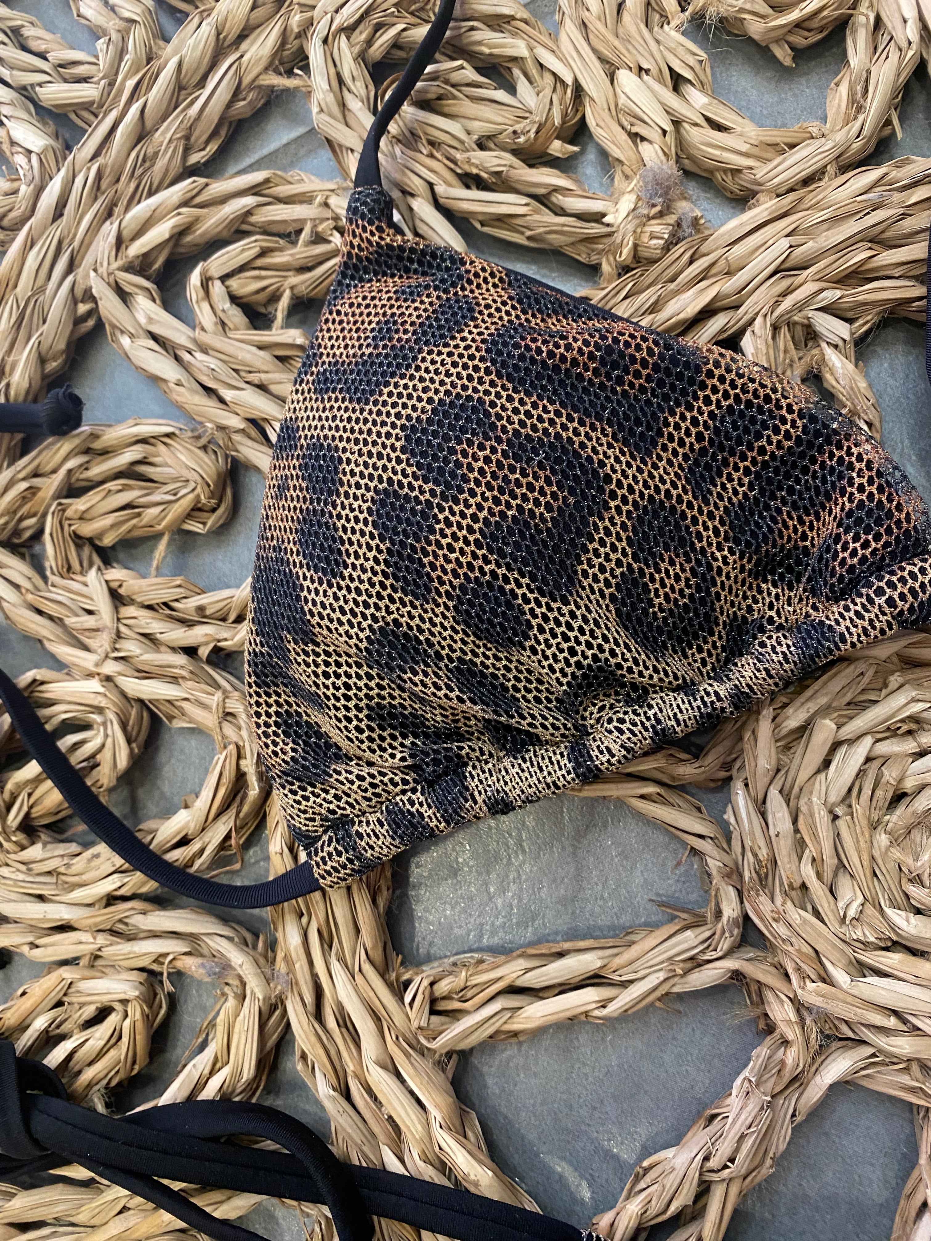 Bikini a triangolo maculato