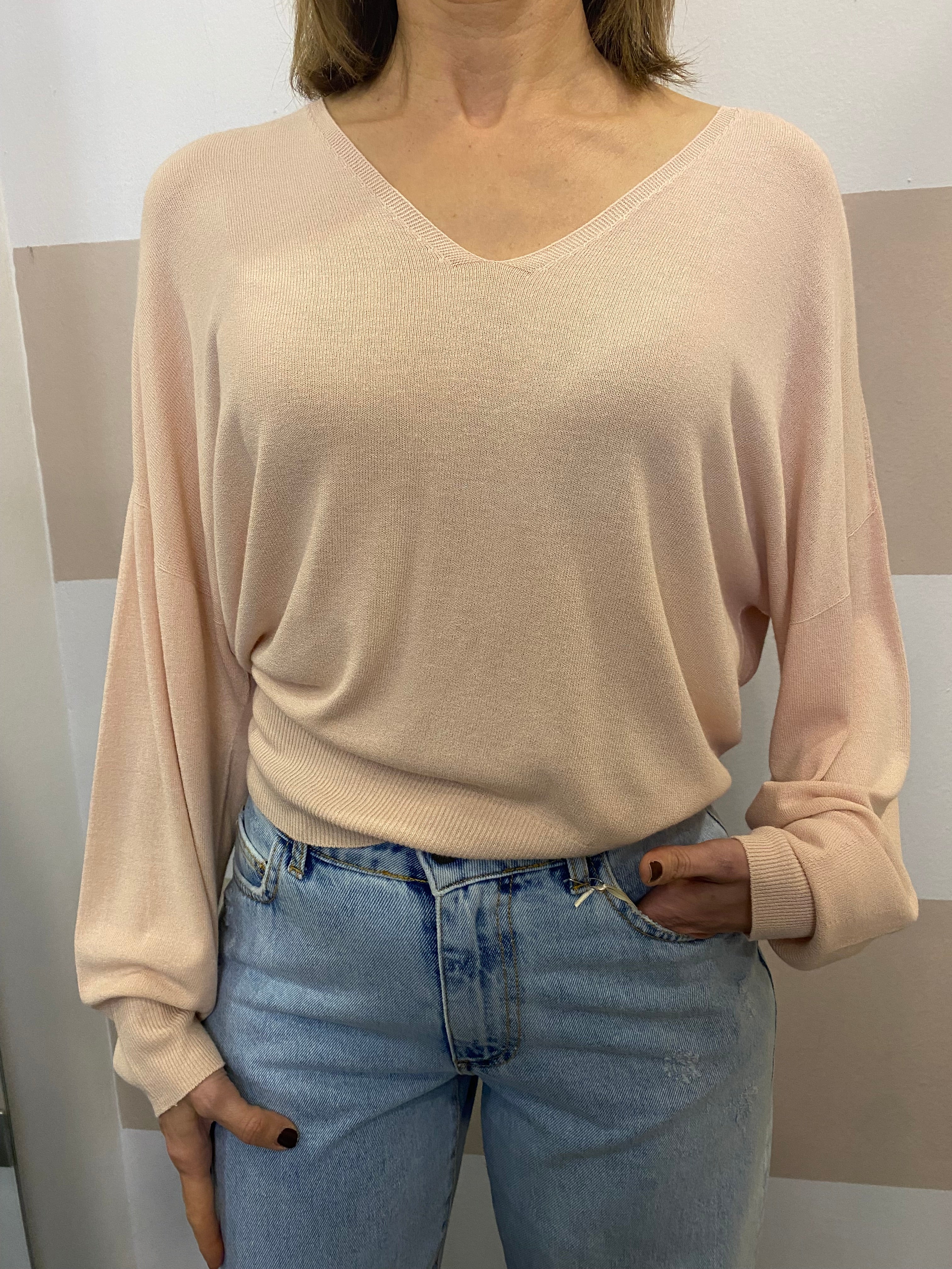 Maglia scollo a V Kontatto