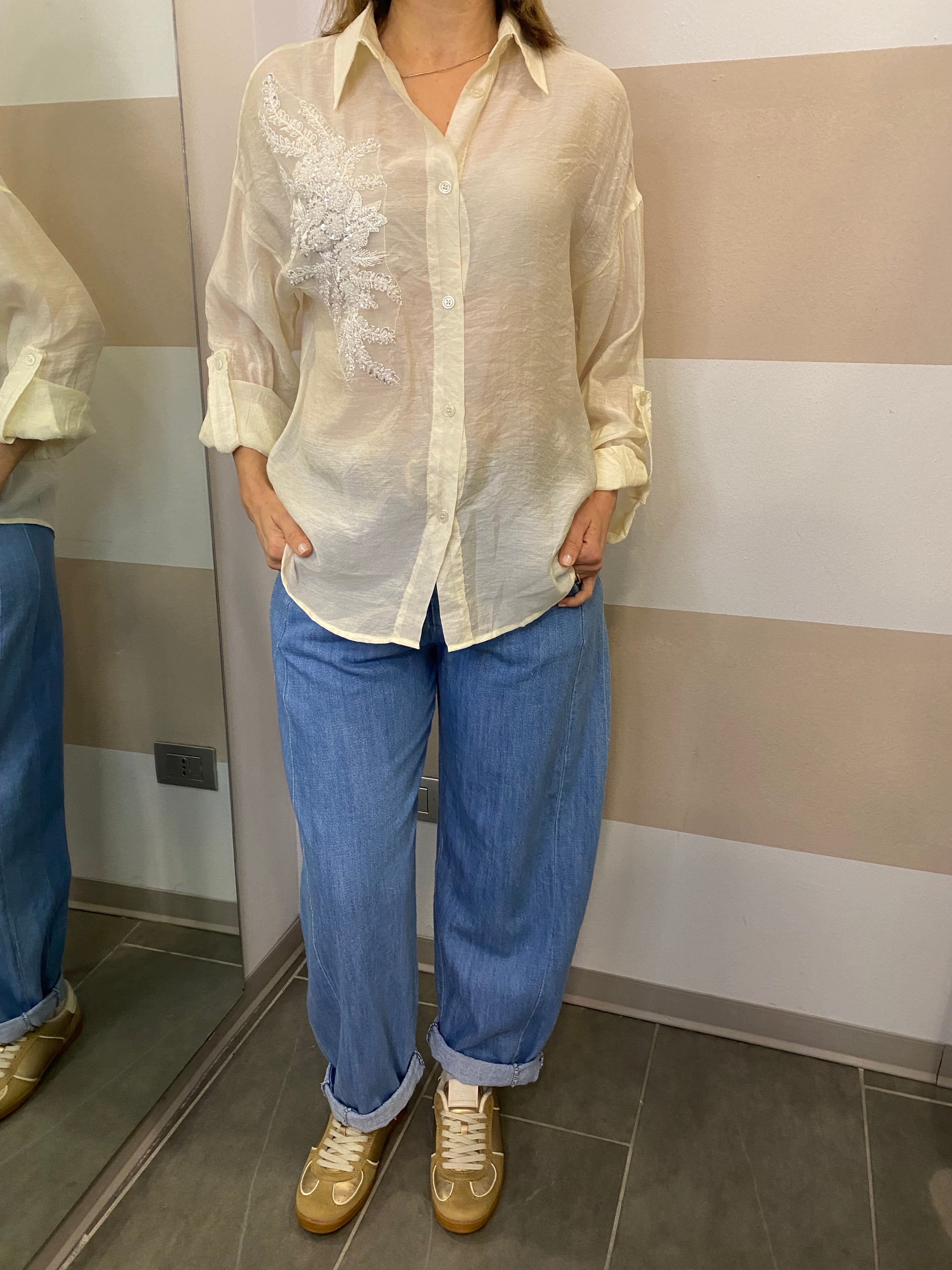 Camicia con ricamo Youdecide