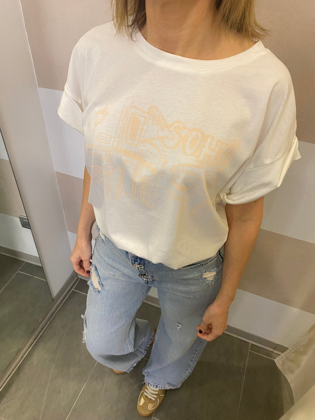 T-shirt