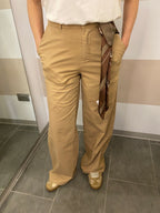 Pantalone chino Kontatto