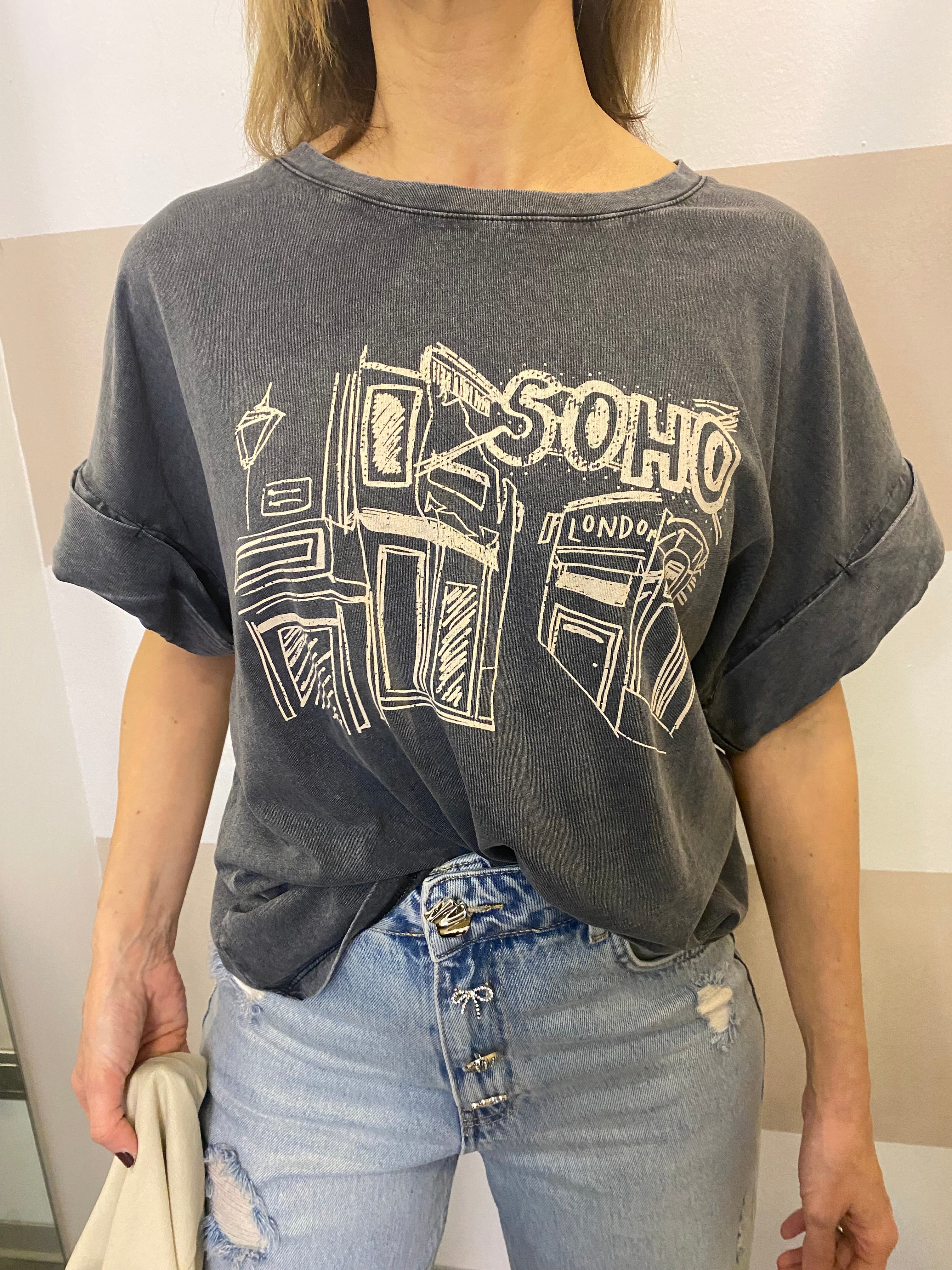 T-shirt