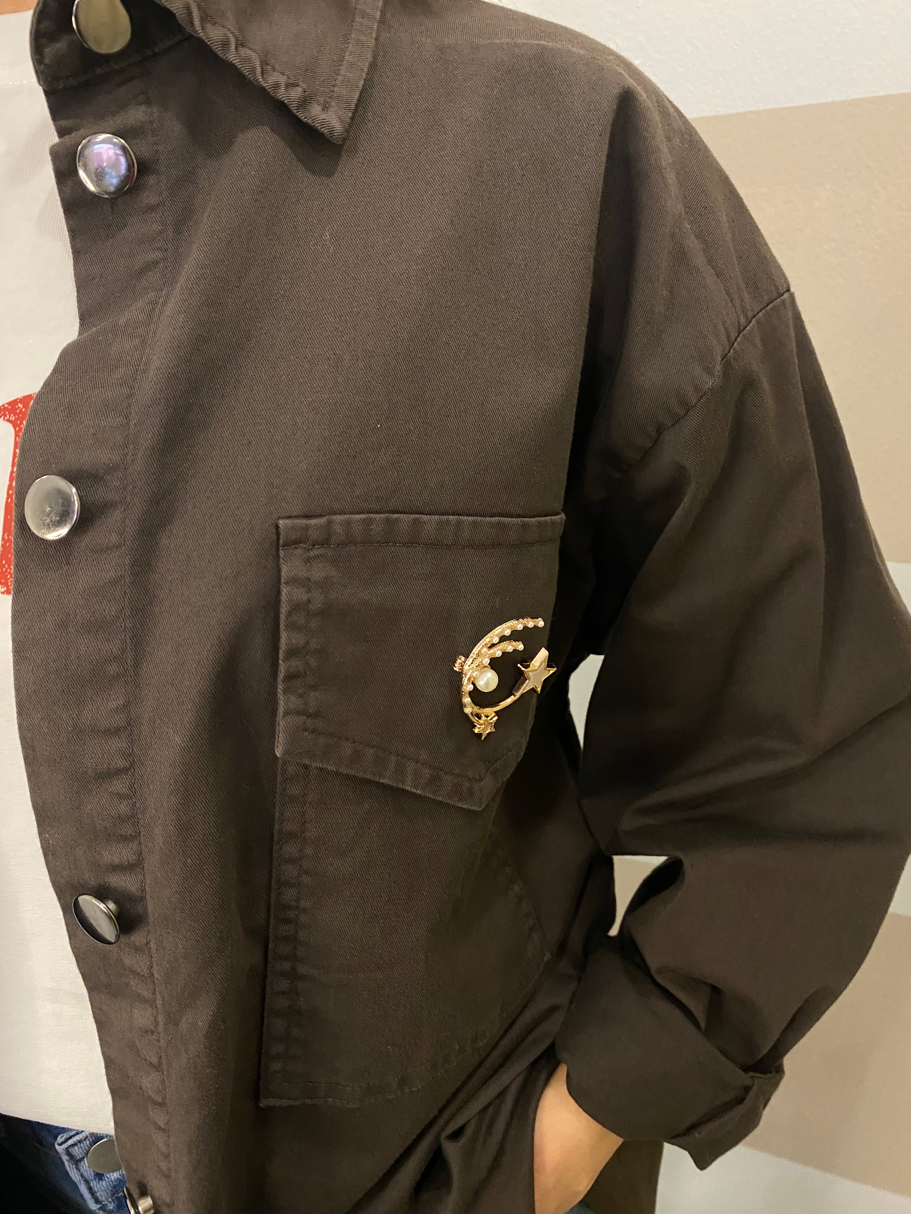 Camicia over Kikisix