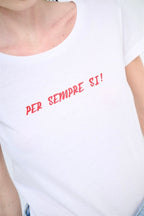 T-shirt con stampa ‘per sempre si’ Kikisix