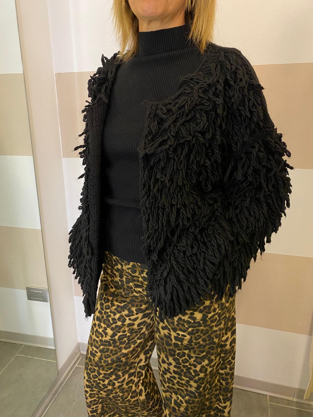 Cardigan effetto pelliccia Kikisix