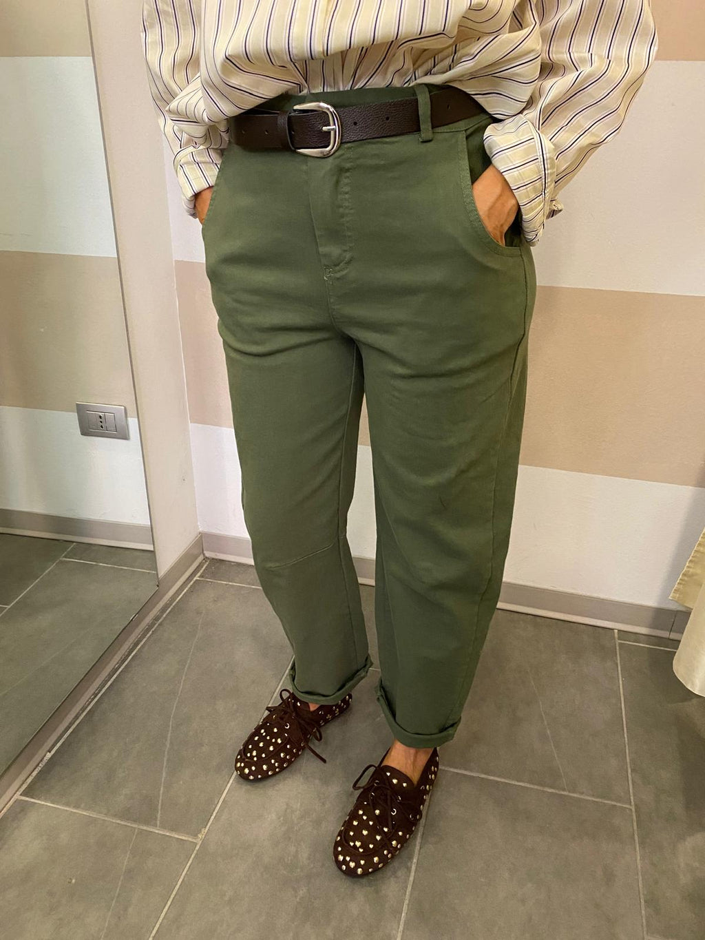 Pantalone barrell kontatto